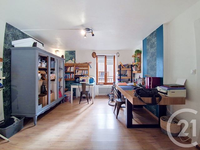 Appartement F5 &agrave; vendre - 6 pi&egrave;ces - 145 m2 - Vesoul - 70 - FRANCHE-COMTE