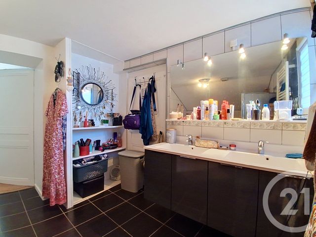 Appartement F5 &agrave; vendre - 6 pi&egrave;ces - 145 m2 - Vesoul - 70 - FRANCHE-COMTE