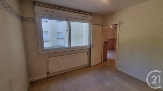 Appartement F1 &agrave; vendre - 2 pi&egrave;ces - 30,28 m2 - Vesoul - 70 - FRANCHE-COMTE