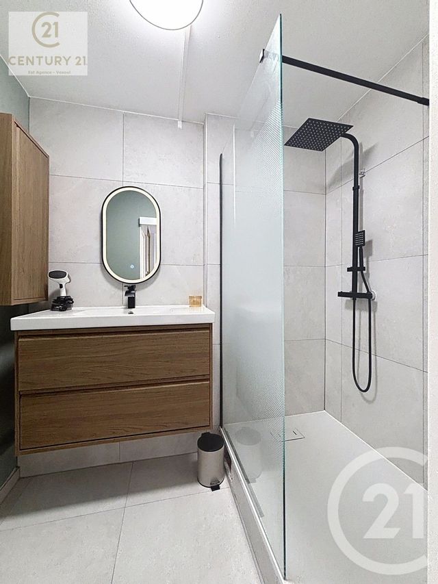 Appartement F2 &agrave; vendre - 2 pi&egrave;ces - 47,98 m2 - Vesoul - 70 - FRANCHE-COMTE