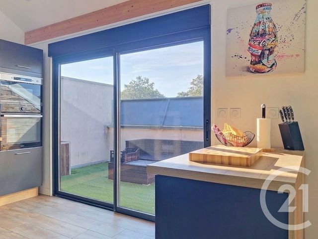 Appartement T3 &agrave; vendre - 3 pi&egrave;ces - 69,49 m2 - Vesoul - 70 - FRANCHE-COMTE