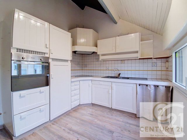 Appartement F6 &agrave; vendre - 6 pi&egrave;ces - 106,69 m2 - Vesoul - 70 - FRANCHE-COMTE