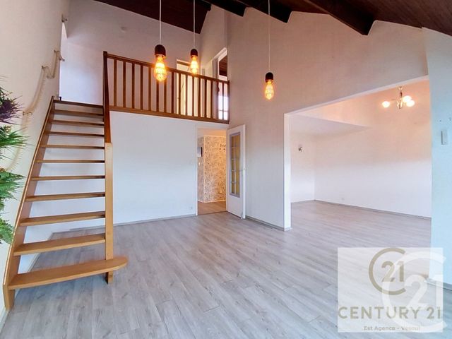 Appartement F6 &agrave; vendre - 6 pi&egrave;ces - 106,69 m2 - Vesoul - 70 - FRANCHE-COMTE