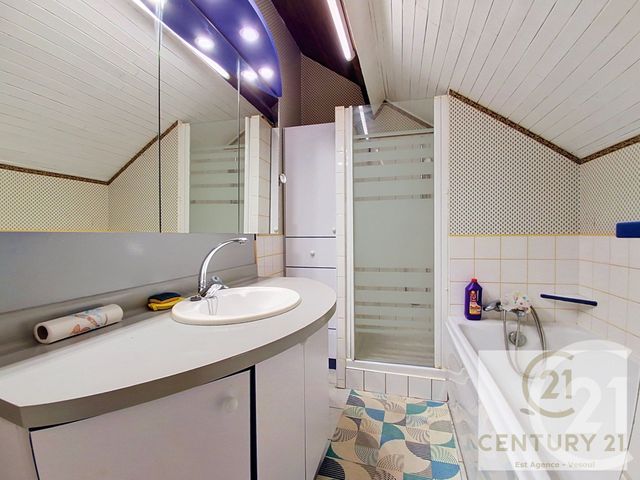 Appartement F6 &agrave; vendre - 6 pi&egrave;ces - 106,69 m2 - Vesoul - 70 - FRANCHE-COMTE