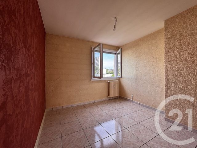 Appartement F4 &agrave; vendre - 4 pi&egrave;ces - 66,53 m2 - Besancon - 25 - FRANCHE-COMTE