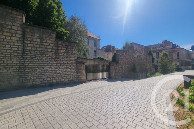 parking - BESANCON - 25