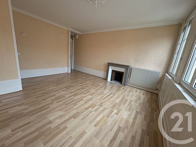 Appartement &agrave; louer - 3 pi&egrave;ces - 86,88 m2 - Besancon - 25 - FRANCHE-COMTE