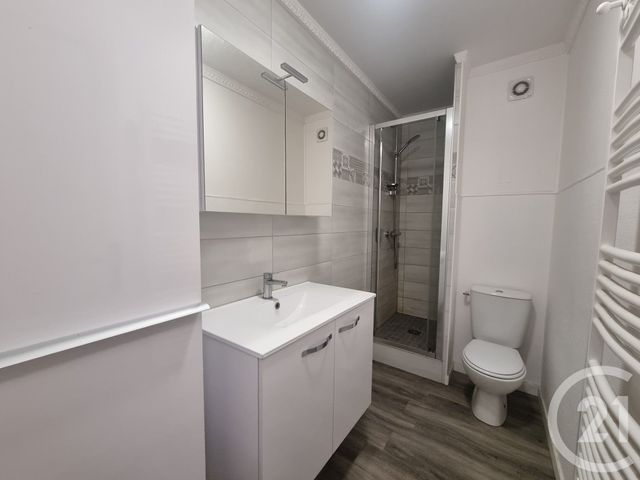 Appartement &agrave; louer - 3 pi&egrave;ces - 86,88 m2 - Besancon - 25 - FRANCHE-COMTE