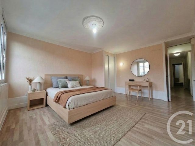 Appartement &agrave; louer - 3 pi&egrave;ces - 86,88 m2 - Besancon - 25 - FRANCHE-COMTE