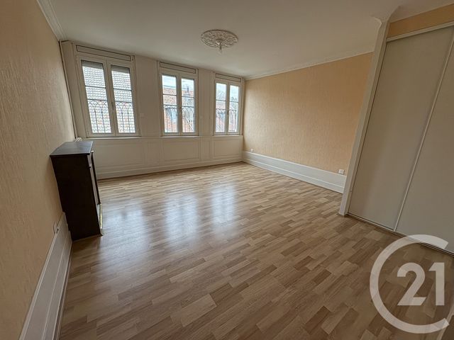Appartement &agrave; louer - 3 pi&egrave;ces - 86,88 m2 - Besancon - 25 - FRANCHE-COMTE