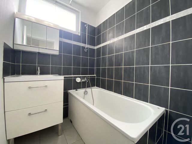 Appartement F3 à louer - 3 pièces - 57,36 m2 - Besancon - 25 - FRANCHE-COMTE