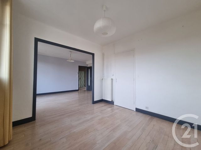 Appartement T3 &agrave; louer - 3 pi&egrave;ces - 66,25 m2 - Besancon - 25 - FRANCHE-COMTE