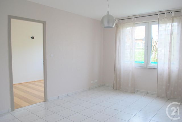 Appartement F2 &agrave; louer - 2 pi&egrave;ces - 43,77 m2 - Besancon - 25 - FRANCHE-COMTE