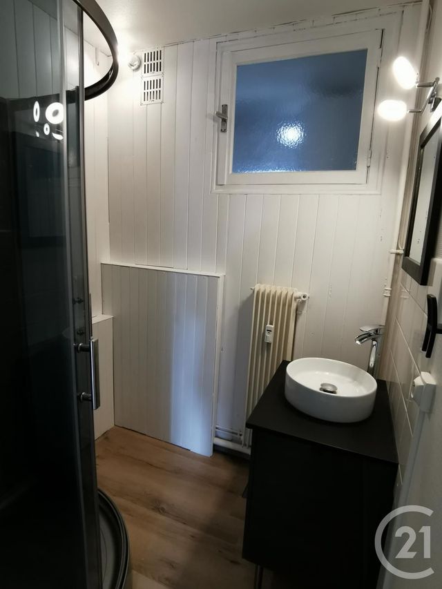 Appartement F3 &agrave; louer - 3 pi&egrave;ces - 73,37 m2 - Besancon - 25 - FRANCHE-COMTE