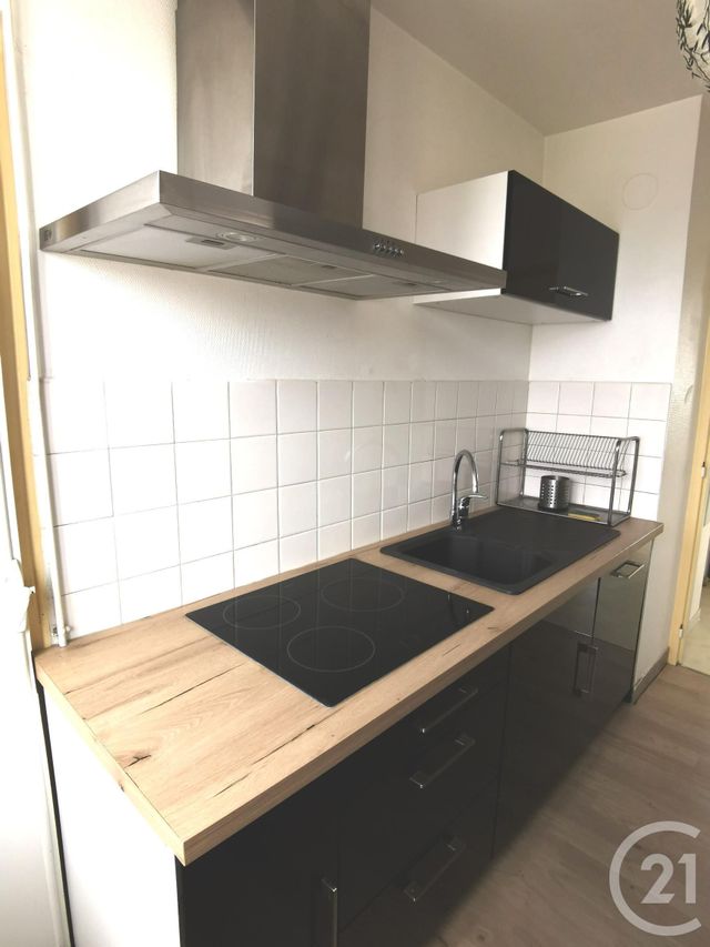 Appartement F3 &agrave; louer - 3 pi&egrave;ces - 73,37 m2 - Besancon - 25 - FRANCHE-COMTE