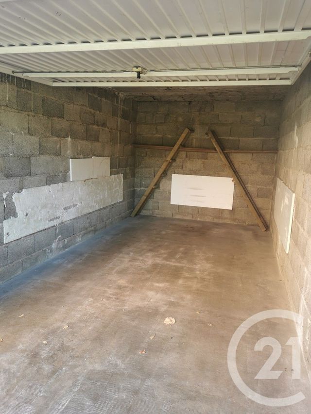 Parking &agrave; louer - 10 m2 - Besancon - 25 - FRANCHE-COMTE