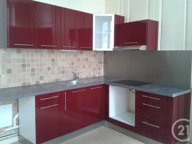 Appartement F3 &agrave; louer - 3 pi&egrave;ces - 100,05 m2 - Besancon - 25 - FRANCHE-COMTE