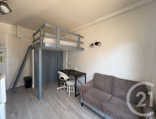Appartement F1 &agrave; louer - 1 pi&egrave;ce - 14,57 m2 - Besancon - 25 - FRANCHE-COMTE