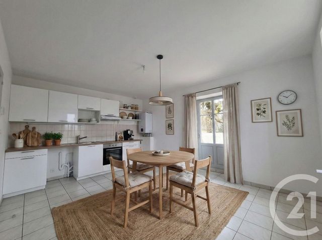 Appartement F3 &agrave; louer - 3 pi&egrave;ces - 80,38 m2 - Mamirolle - 25 - FRANCHE-COMTE