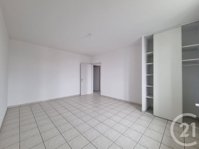 Appartement F3 &agrave; louer - 3 pi&egrave;ces - 80,38 m2 - Mamirolle - 25 - FRANCHE-COMTE
