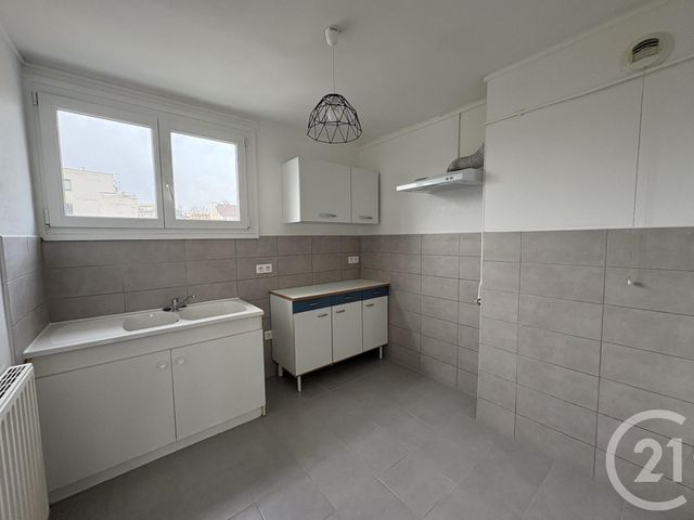 Appartement F4 &agrave; louer - 4 pi&egrave;ces - 61,85 m2 - Besancon - 25 - FRANCHE-COMTE