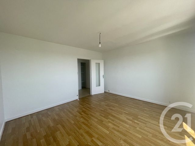 Appartement F3 &agrave; louer - 3 pi&egrave;ces - 54,27 m2 - Besancon - 25 - FRANCHE-COMTE