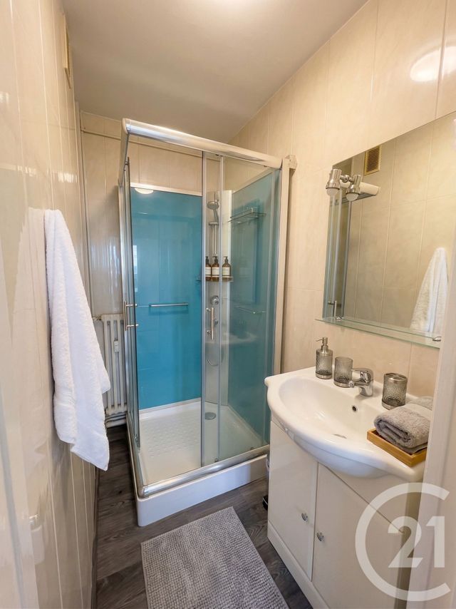 Appartement F3 &agrave; louer - 3 pi&egrave;ces - 54,27 m2 - Besancon - 25 - FRANCHE-COMTE