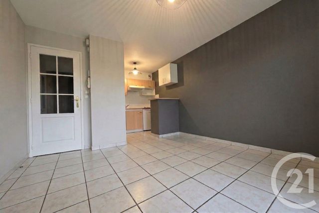 Appartement F2 &agrave; louer - 2 pi&egrave;ces - 34,95 m2 - Besancon - 25 - FRANCHE-COMTE