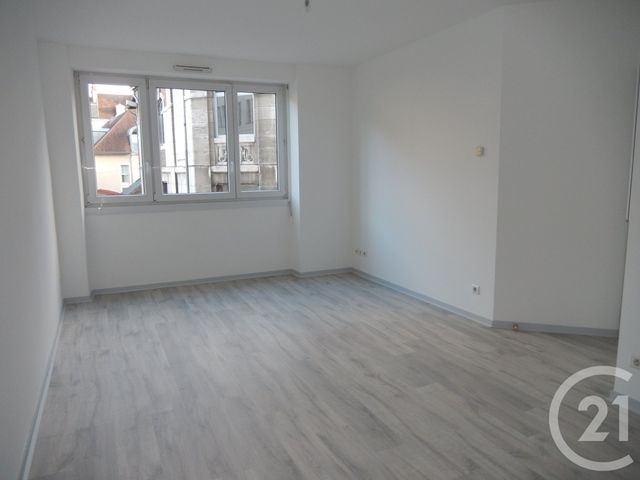 Appartement F3 &agrave; louer - 3 pi&egrave;ces - 49,58 m2 - Besancon - 25 - FRANCHE-COMTE