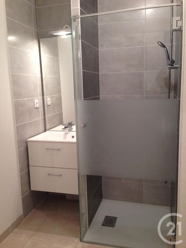 Appartement F2 &agrave; louer - 2 pi&egrave;ces - 40,02 m2 - Besancon - 25 - FRANCHE-COMTE