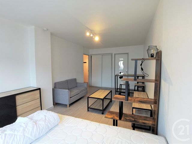 Appartement Studio &agrave; louer - 1 pi&egrave;ce - 28,50 m2 - Besancon - 25 - FRANCHE-COMTE