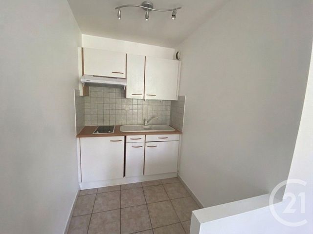 Appartement F1 bis &agrave; louer - 2 pi&egrave;ces - 31,30 m2 - Besancon - 25 - FRANCHE-COMTE