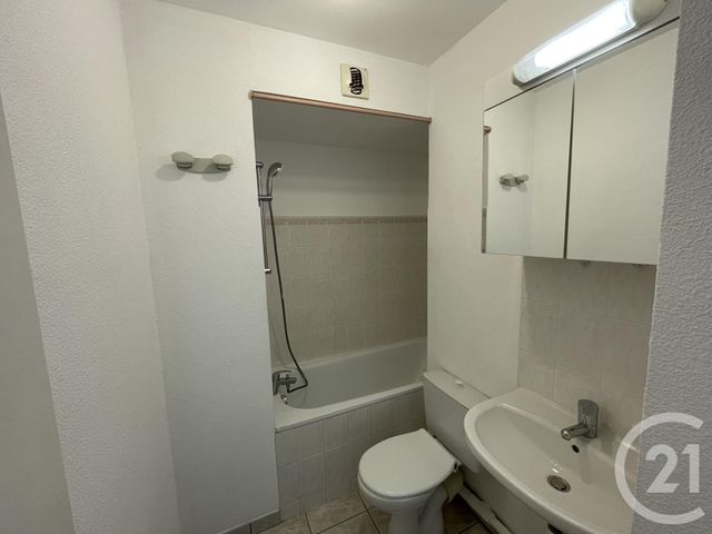 Appartement Studio &agrave; louer - 1 pi&egrave;ce - 19,77 m2 - Besancon - 25 - FRANCHE-COMTE