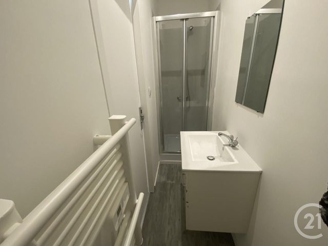 Appartement Chambre &agrave; louer - 1 pi&egrave;ce - 13,28 m2 - Besancon - 25 - FRANCHE-COMTE