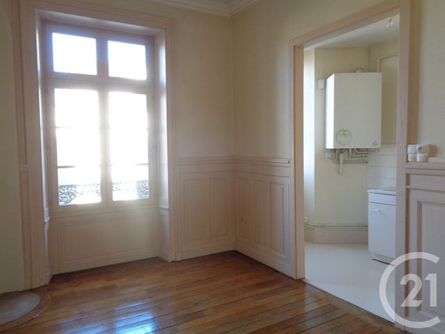 Appartement F3 &agrave; louer - 3 pi&egrave;ces - 78,31 m2 - Besancon - 25 - FRANCHE-COMTE