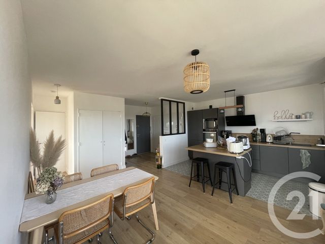 Appartement F3 &agrave; louer - 3 pi&egrave;ces - 69,46 m2 - Besancon - 25 - FRANCHE-COMTE