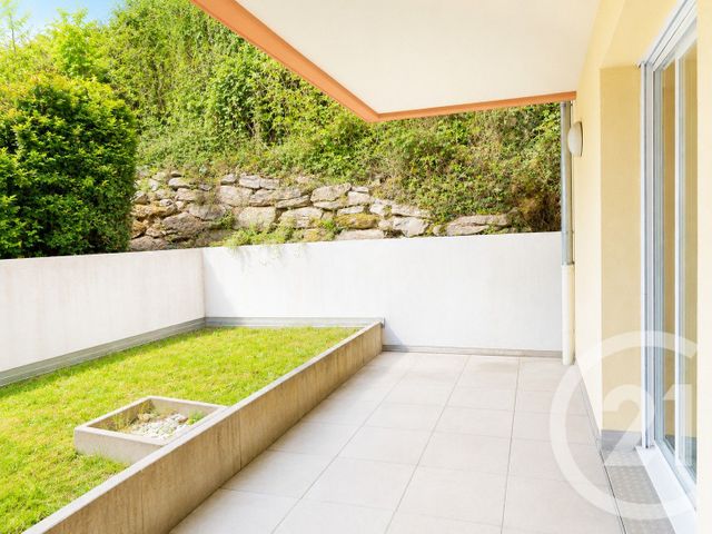 Appartement F3 &agrave; louer - 3 pi&egrave;ces - 74,71 m2 - Besancon - 25 - FRANCHE-COMTE