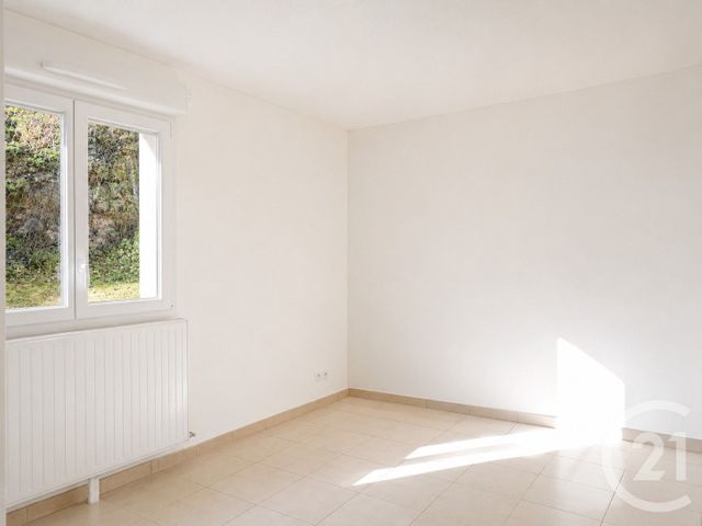 Appartement F3 &agrave; louer - 3 pi&egrave;ces - 74,71 m2 - Besancon - 25 - FRANCHE-COMTE