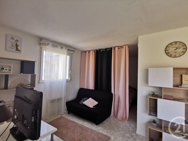 Appartement F1 &agrave; louer - 1 pi&egrave;ce - 40,27 m2 - Besancon - 25 - FRANCHE-COMTE