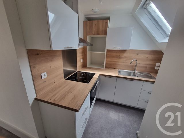 Appartement F3 &agrave; louer - 3 pi&egrave;ces - 54,90 m2 - Besancon - 25 - FRANCHE-COMTE