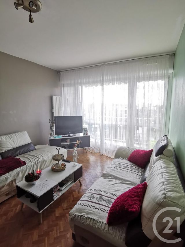 Appartement F3 &agrave; louer - 3 pi&egrave;ces - 64,41 m2 - Besancon - 25 - FRANCHE-COMTE