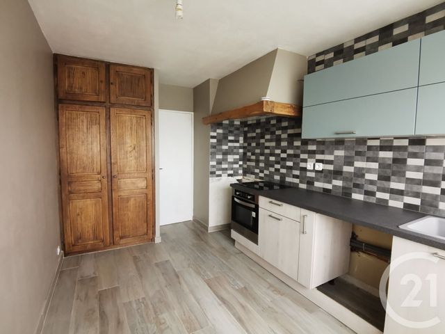 Appartement F3 &agrave; louer - 3 pi&egrave;ces - 64,41 m2 - Besancon - 25 - FRANCHE-COMTE