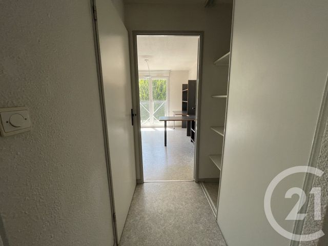 Appartement Studio &agrave; louer - 1 pi&egrave;ce - 19,04 m2 - Besancon - 25 - FRANCHE-COMTE