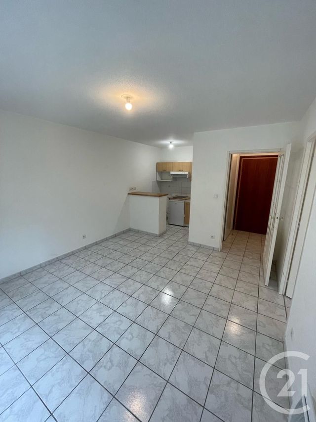 Appartement F2 &agrave; louer - 2 pi&egrave;ces - 35,10 m2 - Besancon - 25 - FRANCHE-COMTE