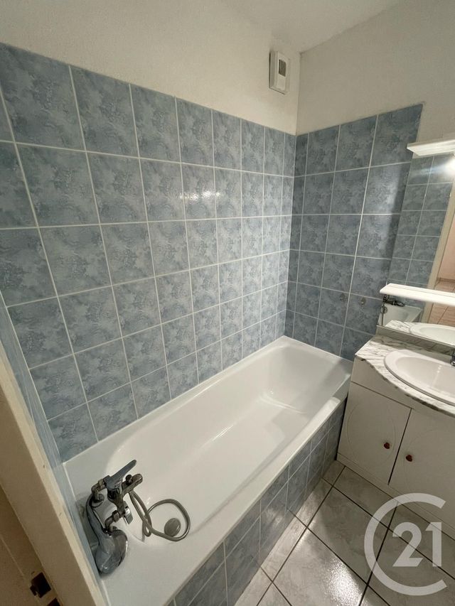 Appartement F2 &agrave; louer - 2 pi&egrave;ces - 35,10 m2 - Besancon - 25 - FRANCHE-COMTE