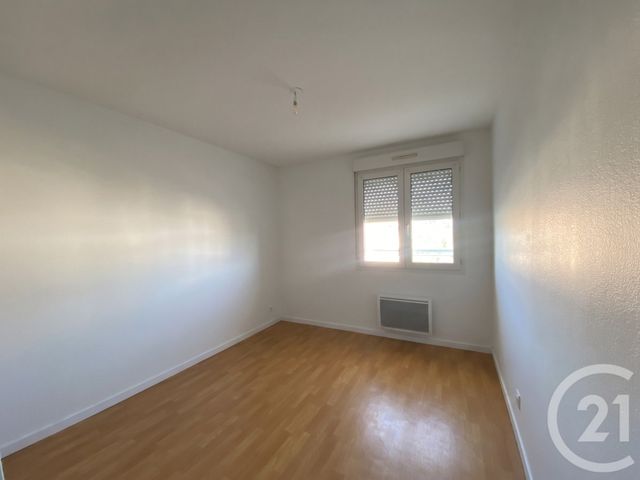 Appartement F4 &agrave; louer - 4 pi&egrave;ces - 81,05 m2 - Besancon - 25 - FRANCHE-COMTE