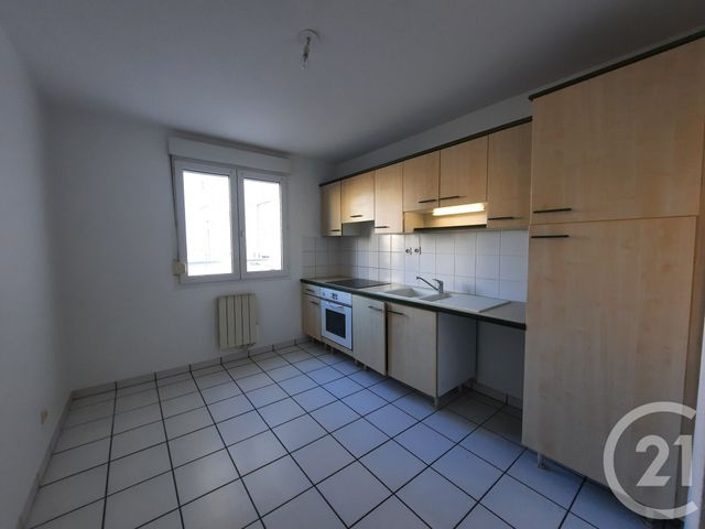 Appartement F4 &agrave; louer - 4 pi&egrave;ces - 81,05 m2 - Besancon - 25 - FRANCHE-COMTE