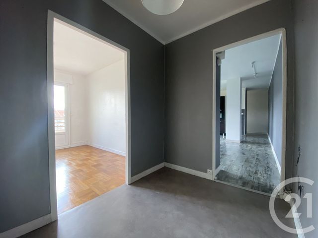 Appartement F3 &agrave; louer - 3 pi&egrave;ces - 72,59 m2 - Besancon - 25 - FRANCHE-COMTE