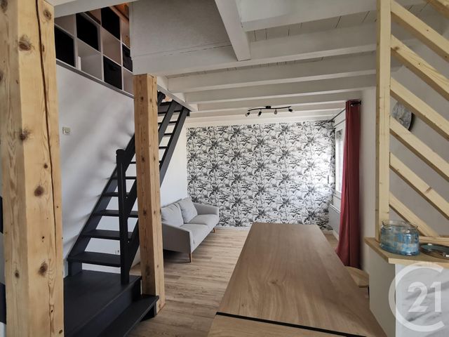 Appartement F1 bis &agrave; louer - 2 pi&egrave;ces - 32,42 m2 - Besancon - 25 - FRANCHE-COMTE