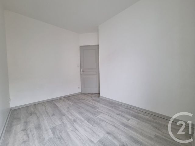 Appartement F3 &agrave; louer - 3 pi&egrave;ces - 49,10 m2 - Besancon - 25 - FRANCHE-COMTE